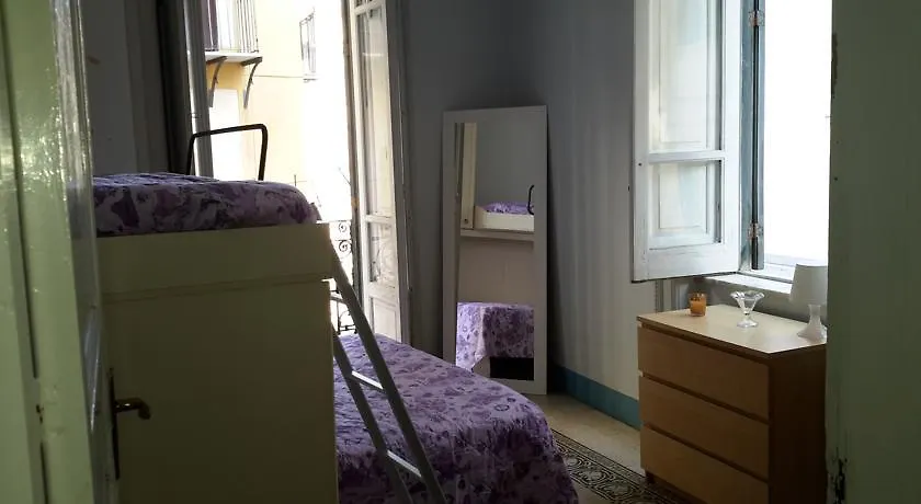פלרמו The Youth Rooms 0*,  איטליה